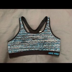 Nike Pro sports bra